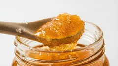 蜂蜜が結晶化したからといって、品質が悪いということですか？養蜂家は、その意味をずっと以前に説明しています。