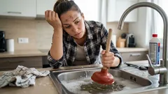 家の詰まりの90%は、この5つの間違いが原因です。ご自身をチェックしてみてください。